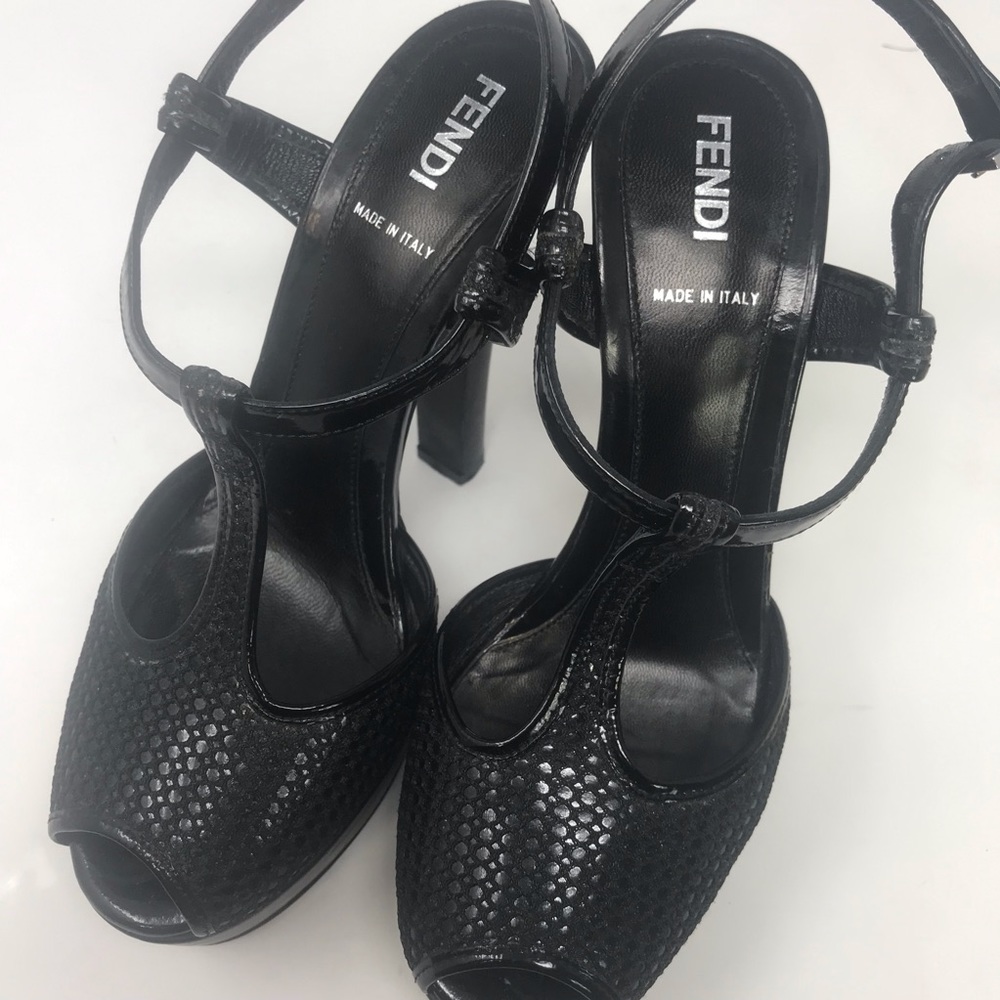 Fendi Black Platform T-Strap High Heel Sandals - Picture 5 of 8
